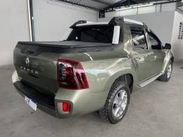 RENAULT - DUSTER OROCH - 2015/2016 - Verde - Sob Consulta