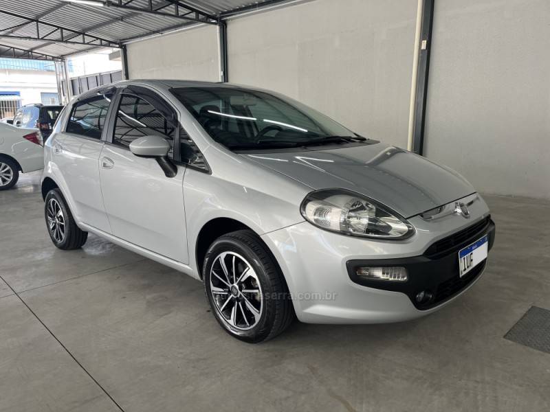 FIAT - PUNTO - 2012/2013 - Prata - Sob Consulta