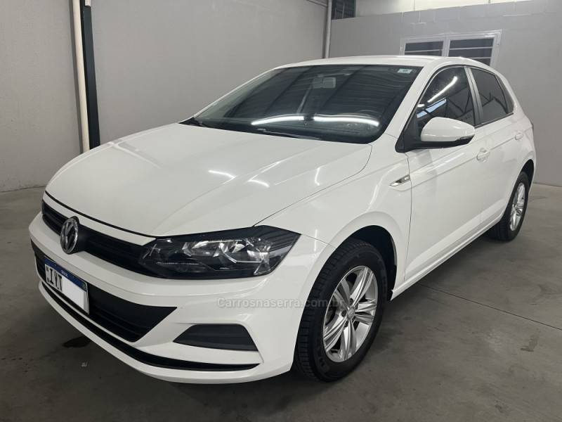 VOLKSWAGEN - POLO - 2018/2019 - Branca - Sob Consulta