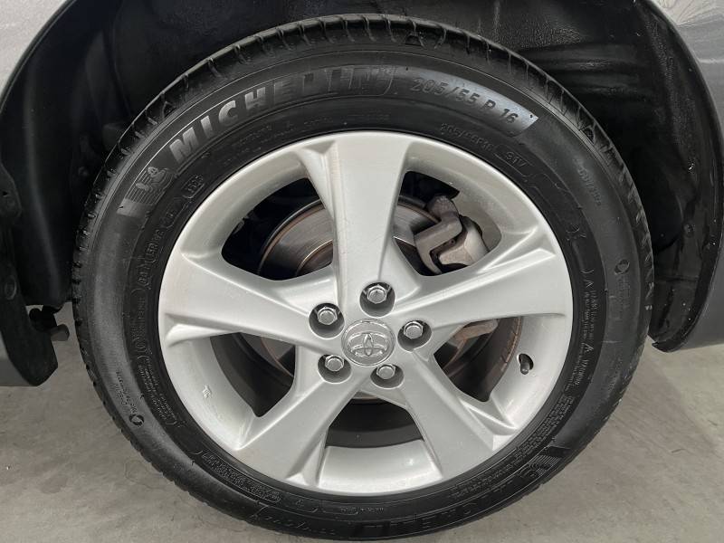 TOYOTA - COROLLA - 2012/2013 - Cinza - Sob Consulta
