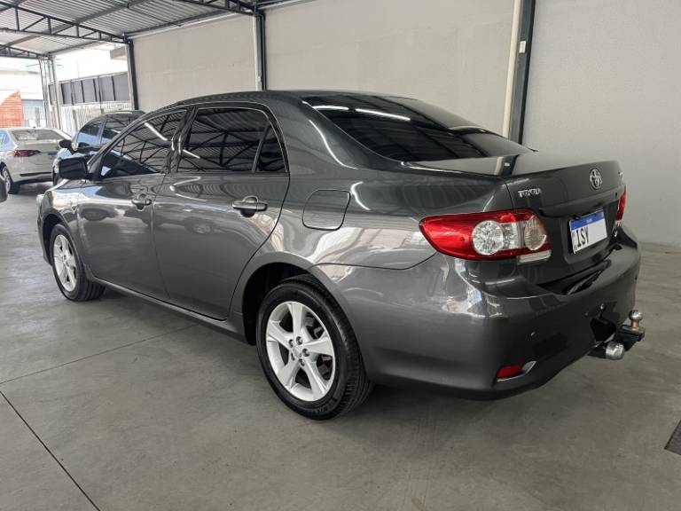 TOYOTA - COROLLA - 2012/2013 - Cinza - Sob Consulta