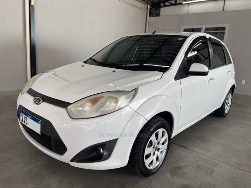 FORD - FIESTA - 2014/2014 - Branca - R$ 29.900,00