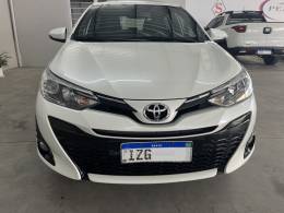 TOYOTA - YARIS - 2019/2019 - Branca - Sob Consulta