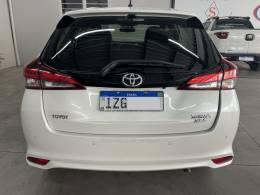 TOYOTA - YARIS - 2019/2019 - Branca - Sob Consulta