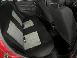 FORD - FIESTA - 2009/2009 - Vermelha - R$ 27.500,00